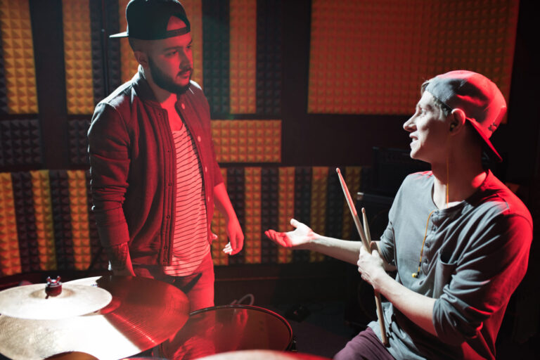 プロドラマーになるには